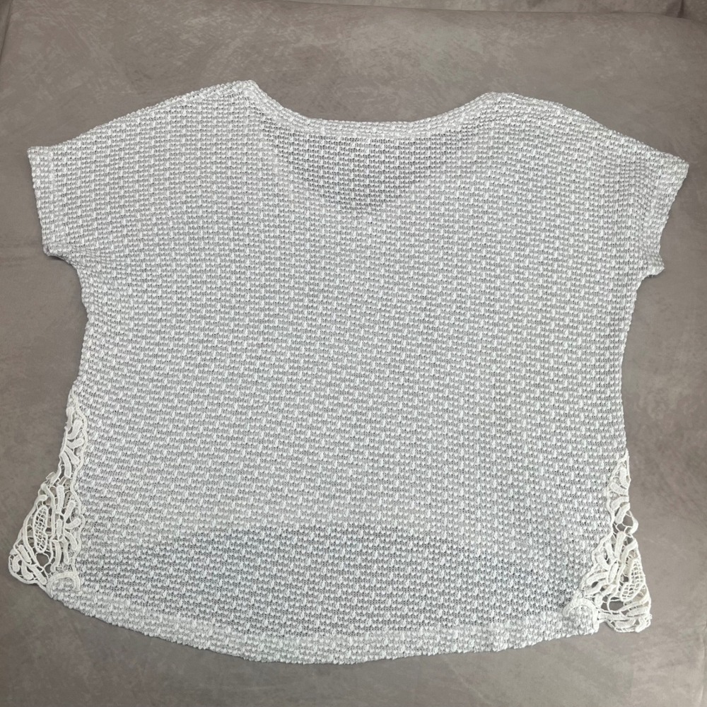 American Eagle Outfitters Knit‎ Top Women Medium Cream Crochet Lace Trim - Picture 6 of 6